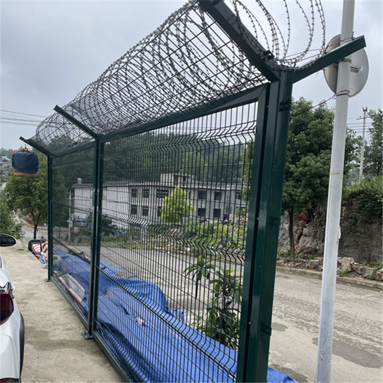 監(jiān)獄鋼網(wǎng)墻、監(jiān)獄隔離網(wǎng)、監(jiān)獄金屬隔離網(wǎng)，